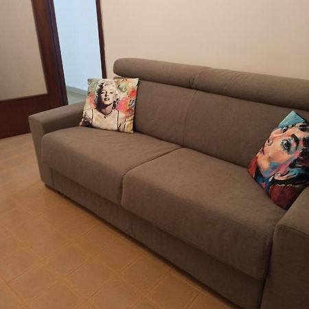 La Casa Di Rita Apartment Sulmona Luaran gambar